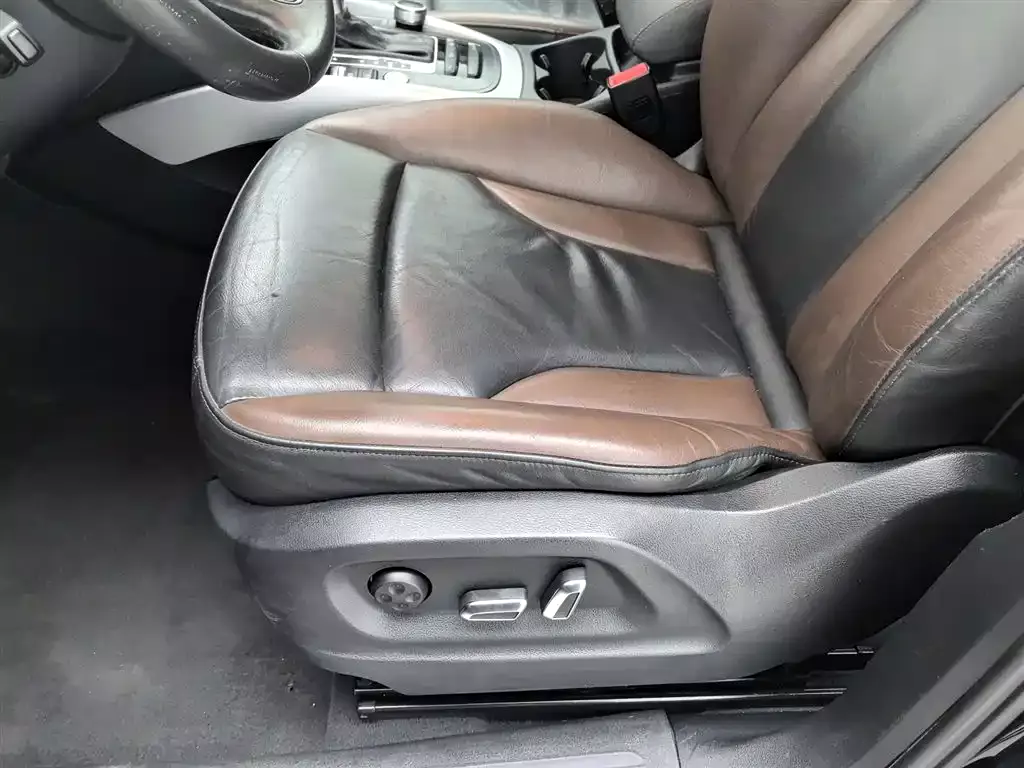 Audi Q5 2017 Plus 40 TFSI Technology фото 20