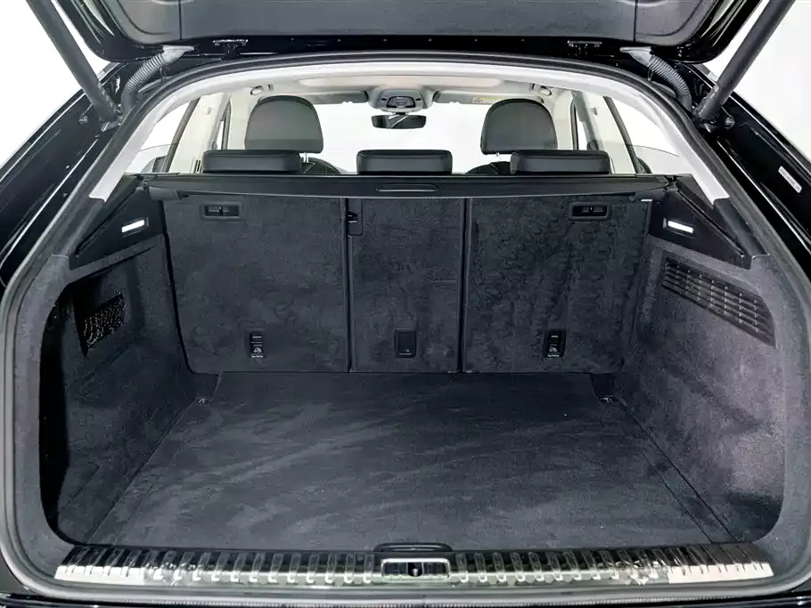 Audi Q8 2021 Model 55 TFSI Luxury Dynamic фото 24