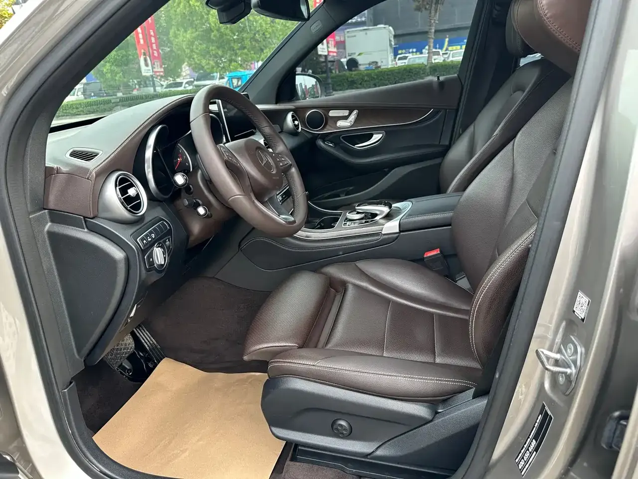 Mercedes-Benz GLC 2019 GLC 300 L 4MATIC Dynamic фото 7