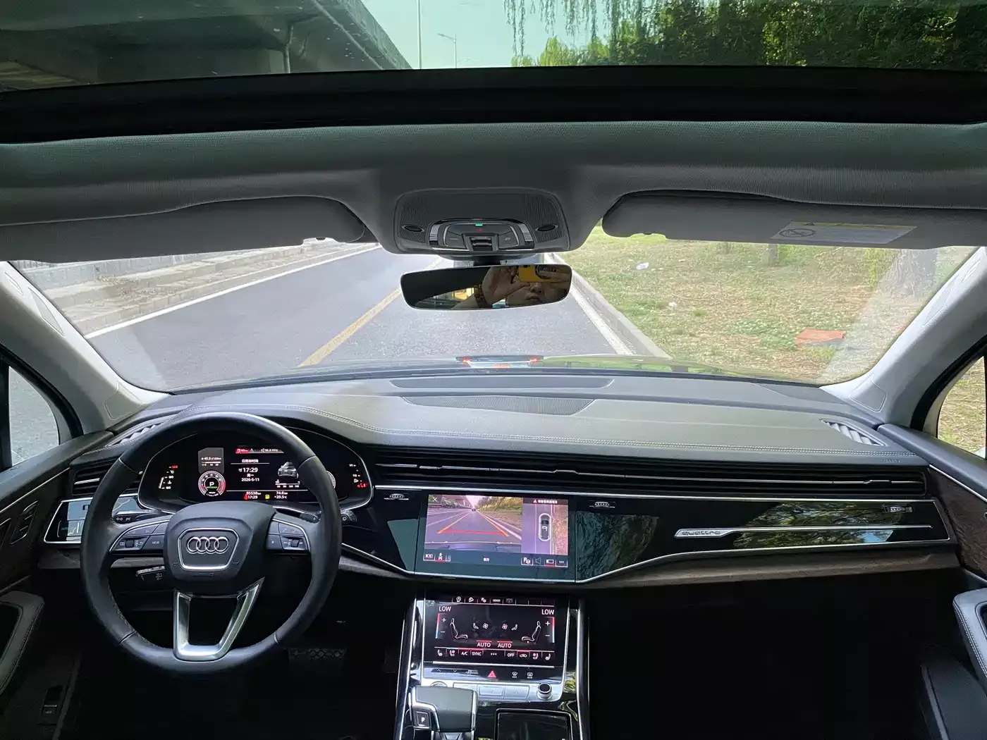 Audi Q7 2023 55 TFSI quattro S line Sport фото 15
