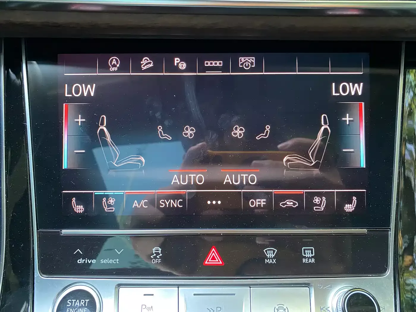 Audi Q7 2023 55 TFSI quattro S line Sport фото 17