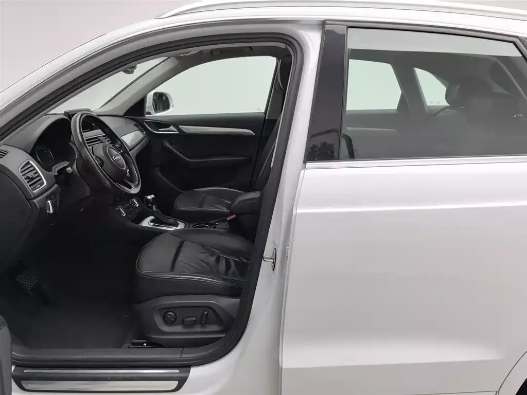 Audi Q3 2016 30 TFSI Heritage Edition Comfort фото 10