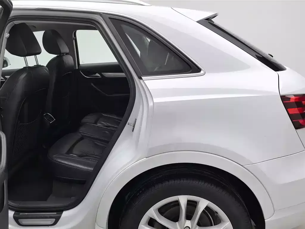 Audi Q3 2016 30 TFSI Heritage Edition Comfort фото 15