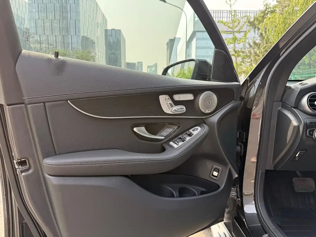 Mercedes-Benz GLC Coupe 2021 GLC 300 4MATIC Coupe SUV фото 16