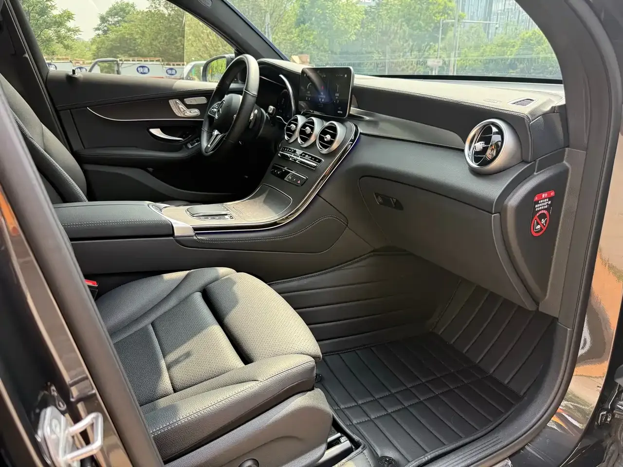 Mercedes-Benz GLC Coupe 2021 GLC 300 4MATIC Coupe SUV фото 18