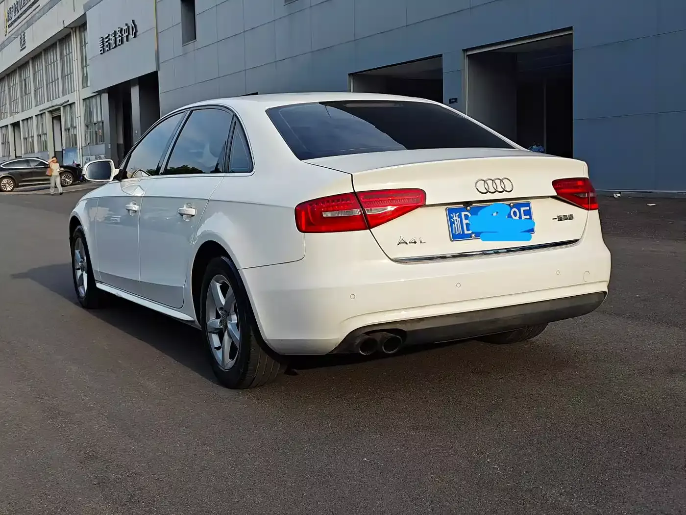 Audi A4L 2015 35 TFSI Auto Standard фото 8