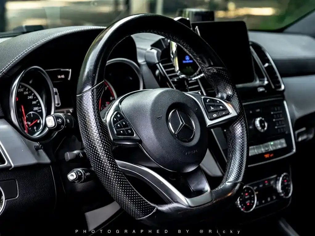Mercedes-Benz GLE Coupe AMG 2018 Model AMG GLE 43 4MATIC Coupe SUV Phantom Orange Special Edition фото 4