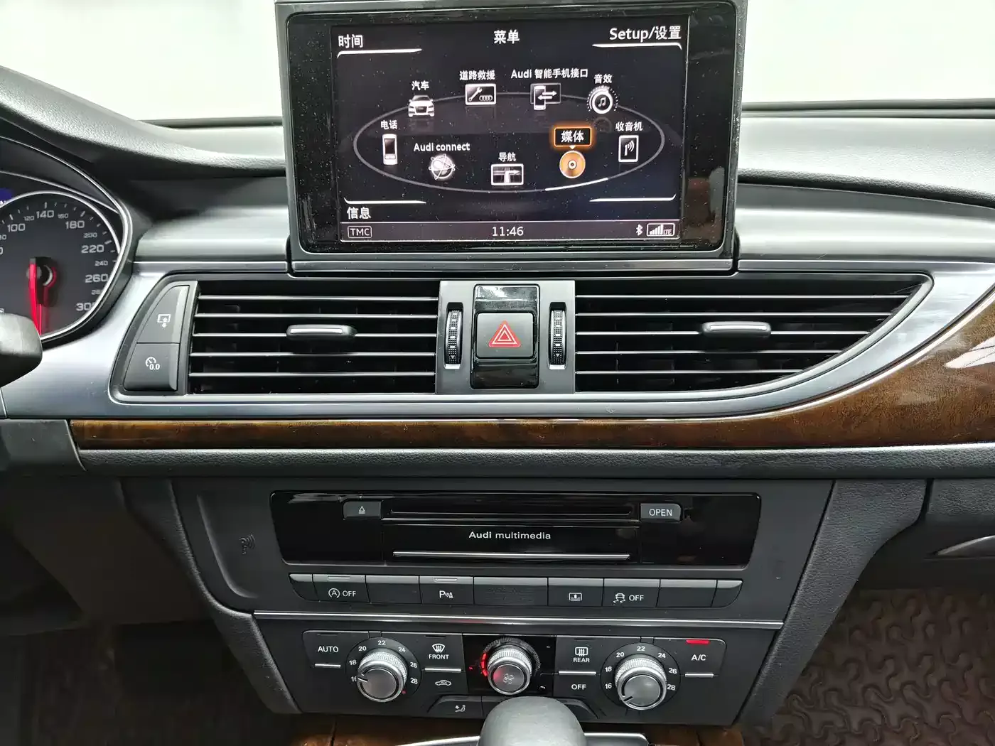 Audi A6L 2018 30th Anniversary 35 TFSI Fashion фото 16