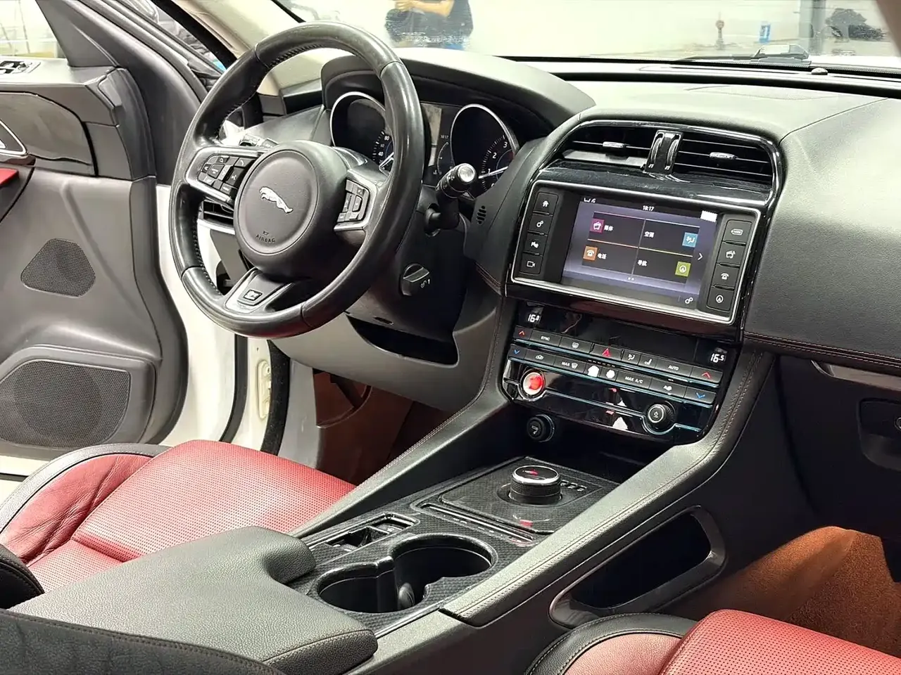 Jaguar F-PACE 2016 3.0 SC 4WD R-Sport фото 7