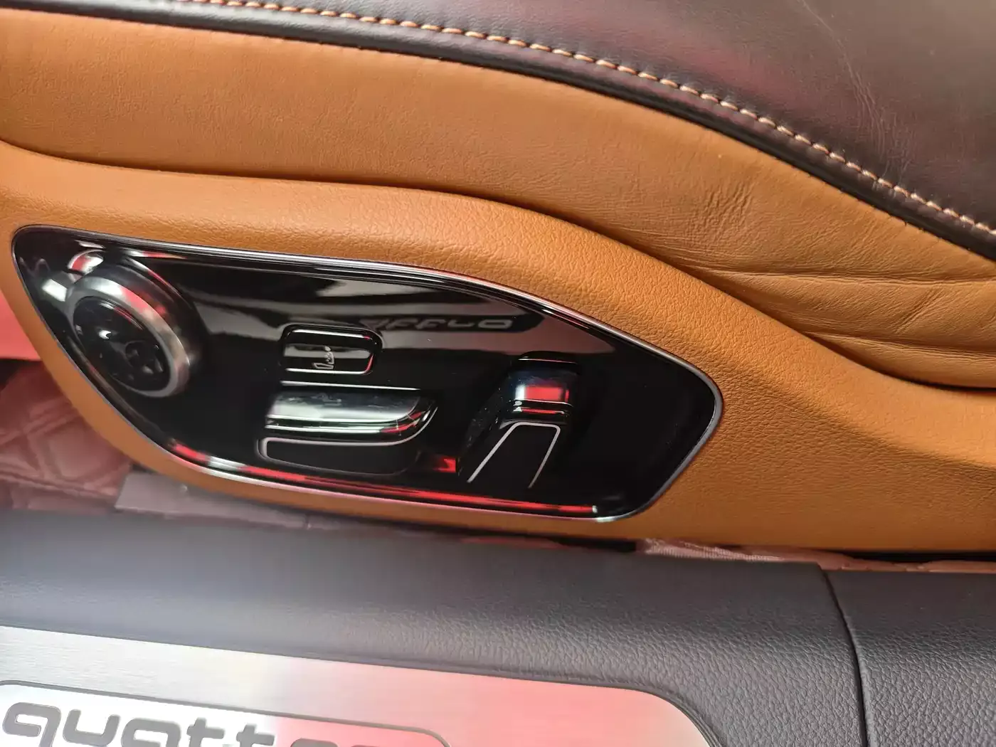 Audi A8 2017 A8L 45 TFSI quattro Luxury фото 12