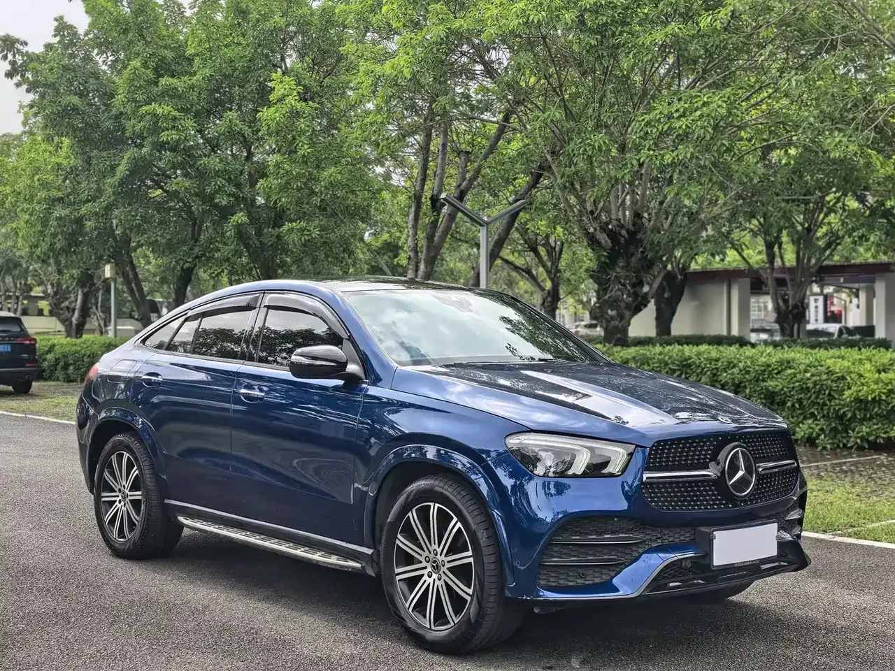 Mercedes-Benz GLE Coupe 2020 GLE 350 4MATIC Coupe SUV Luxury фото 3