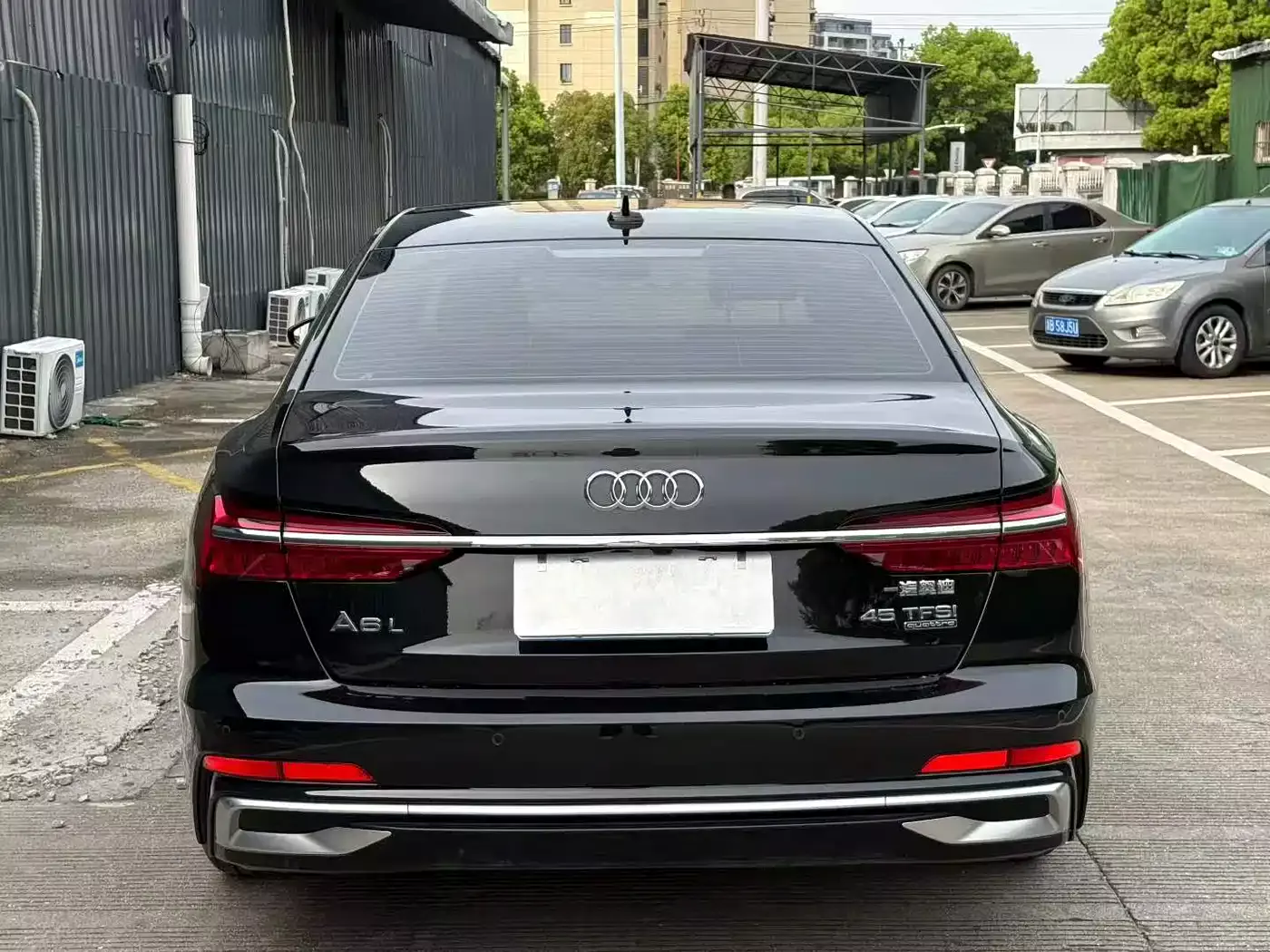 Audi A6L 2024 45 TFSI quattro Premium Dynamic фото 19