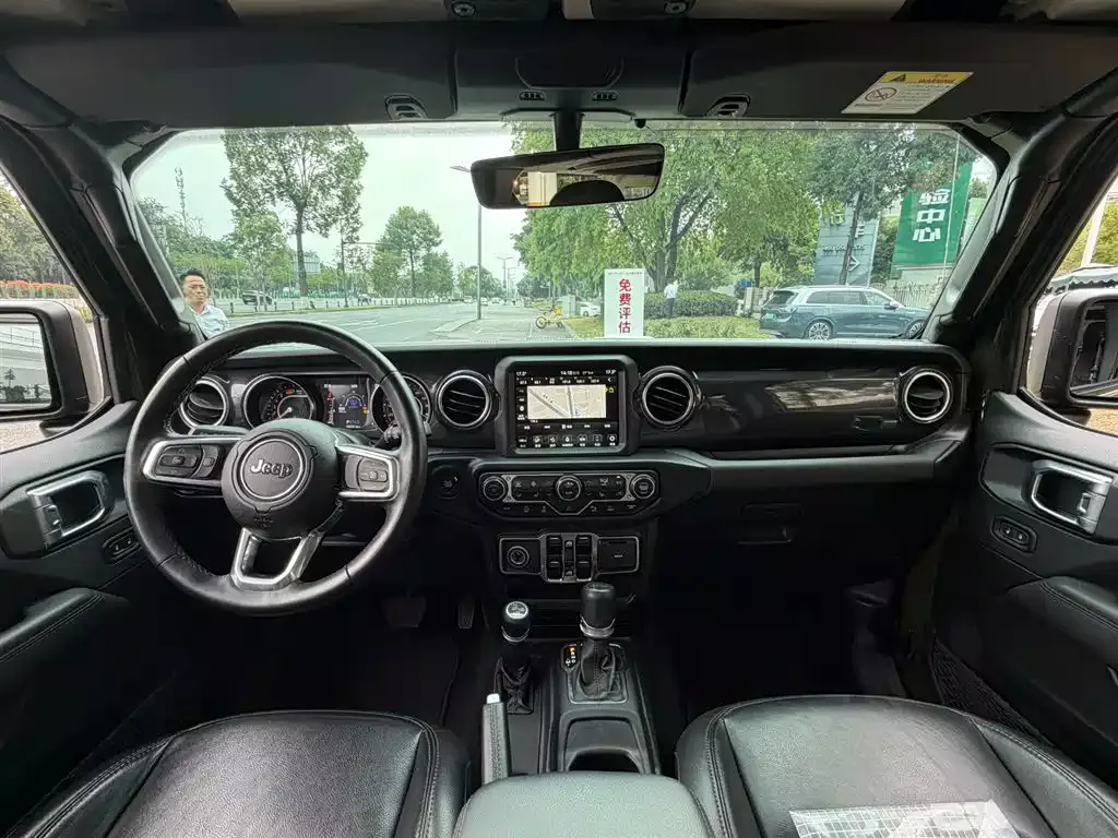 Jeep Wrangler 2022 2.0T Highland 4-Door фото 11