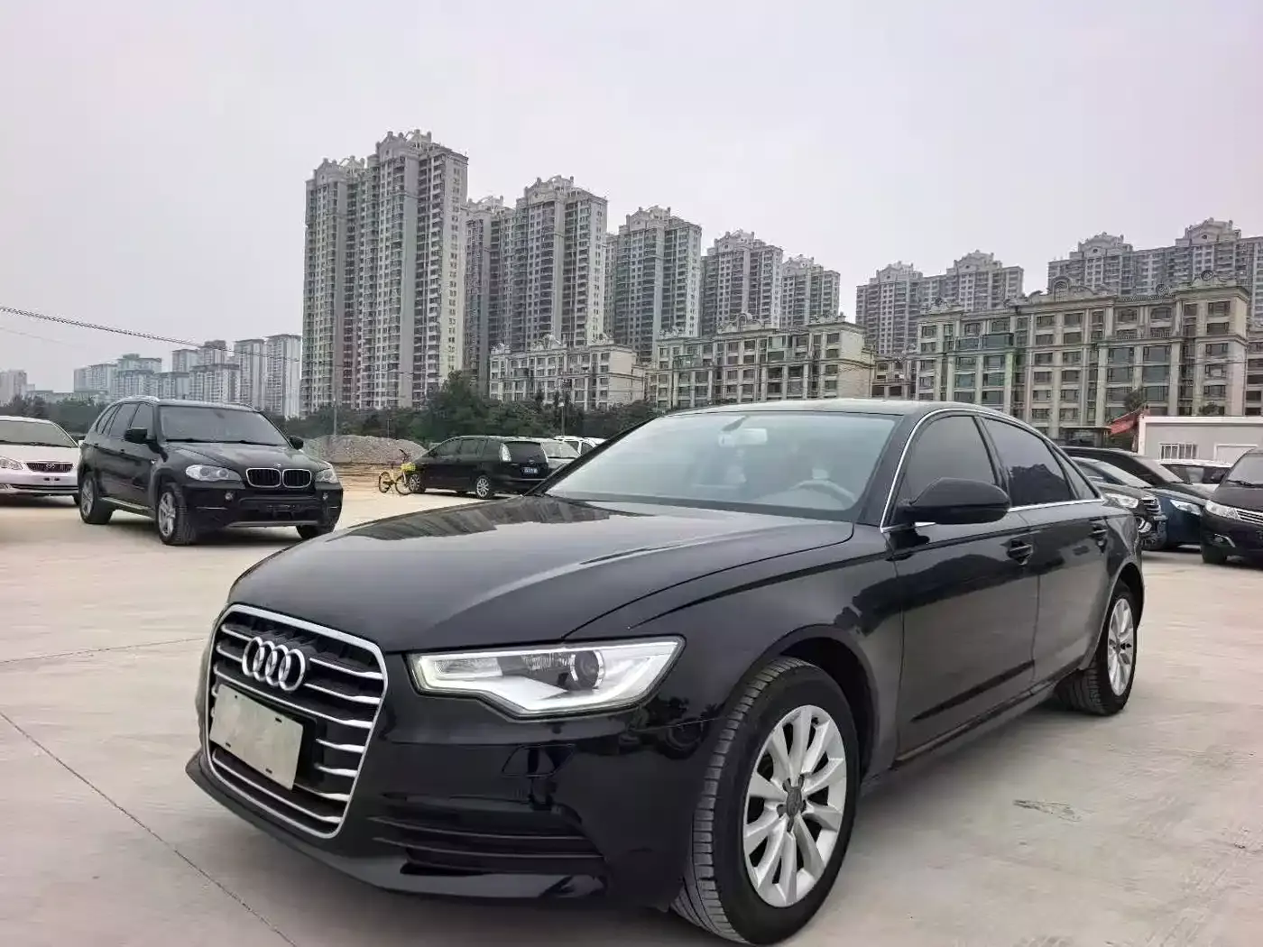 Audi A6L 2015 TFSI Millionth Anniversary Intelligent Leader Type