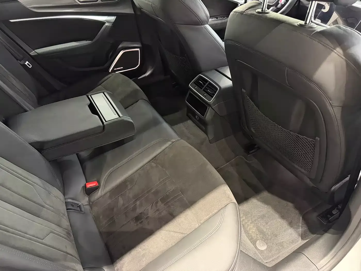Audi A7 2019 55 TFSI quattro Dynamic Type фото 15