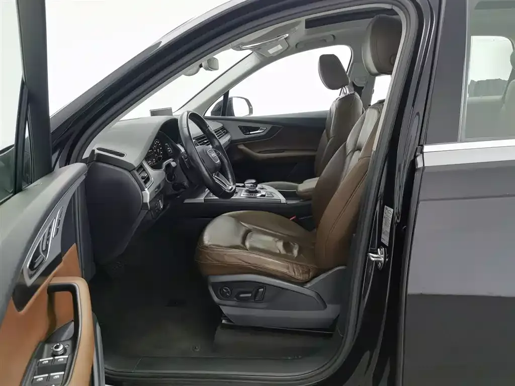 Audi Q7 2016 45 TFSI Technology фото 10