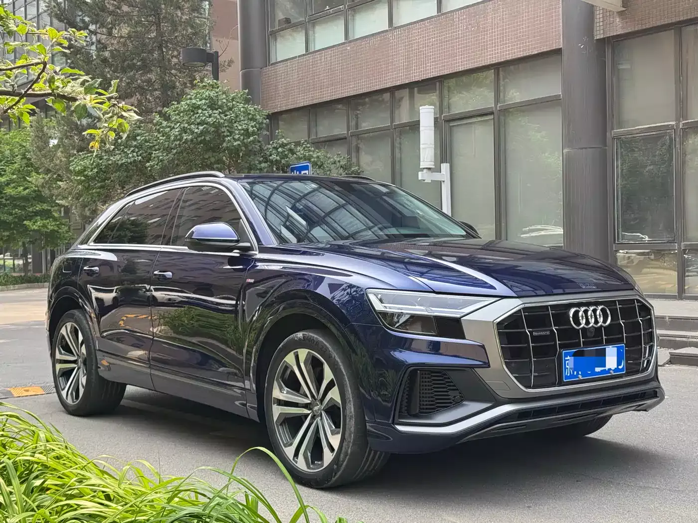 Audi Q8 2019 Model 55 TFSI Premium Dynamic фото 3