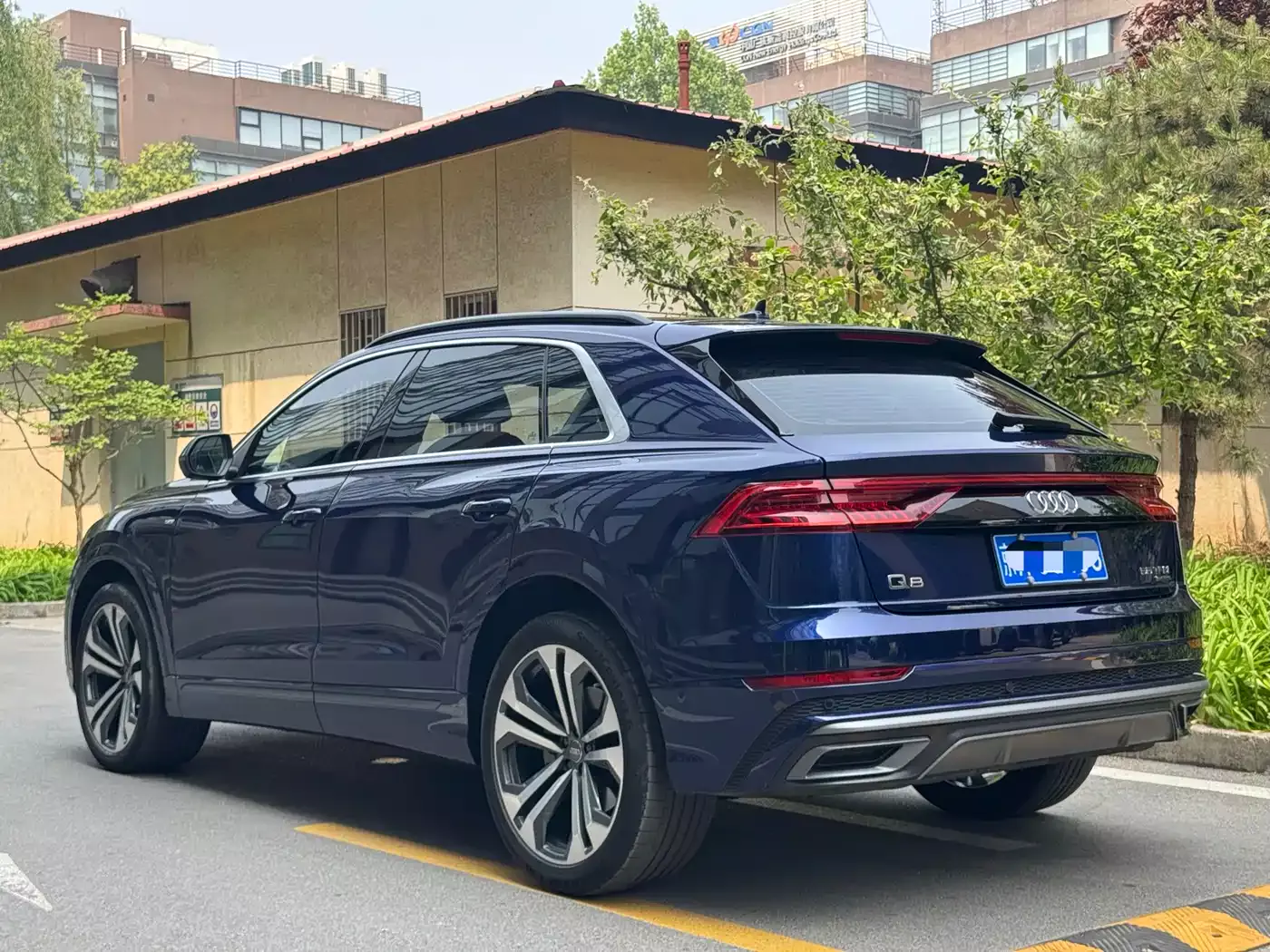 Audi Q8 2019 Model 55 TFSI Premium Dynamic фото 5