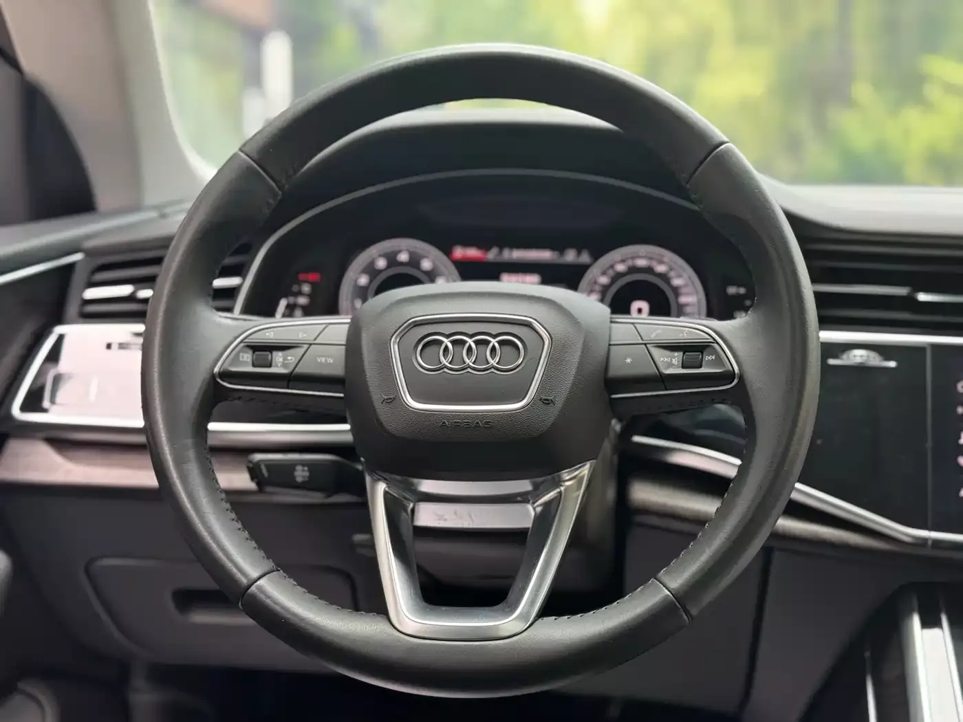 Audi Q8 2019 Model 55 TFSI Premium Dynamic фото 15