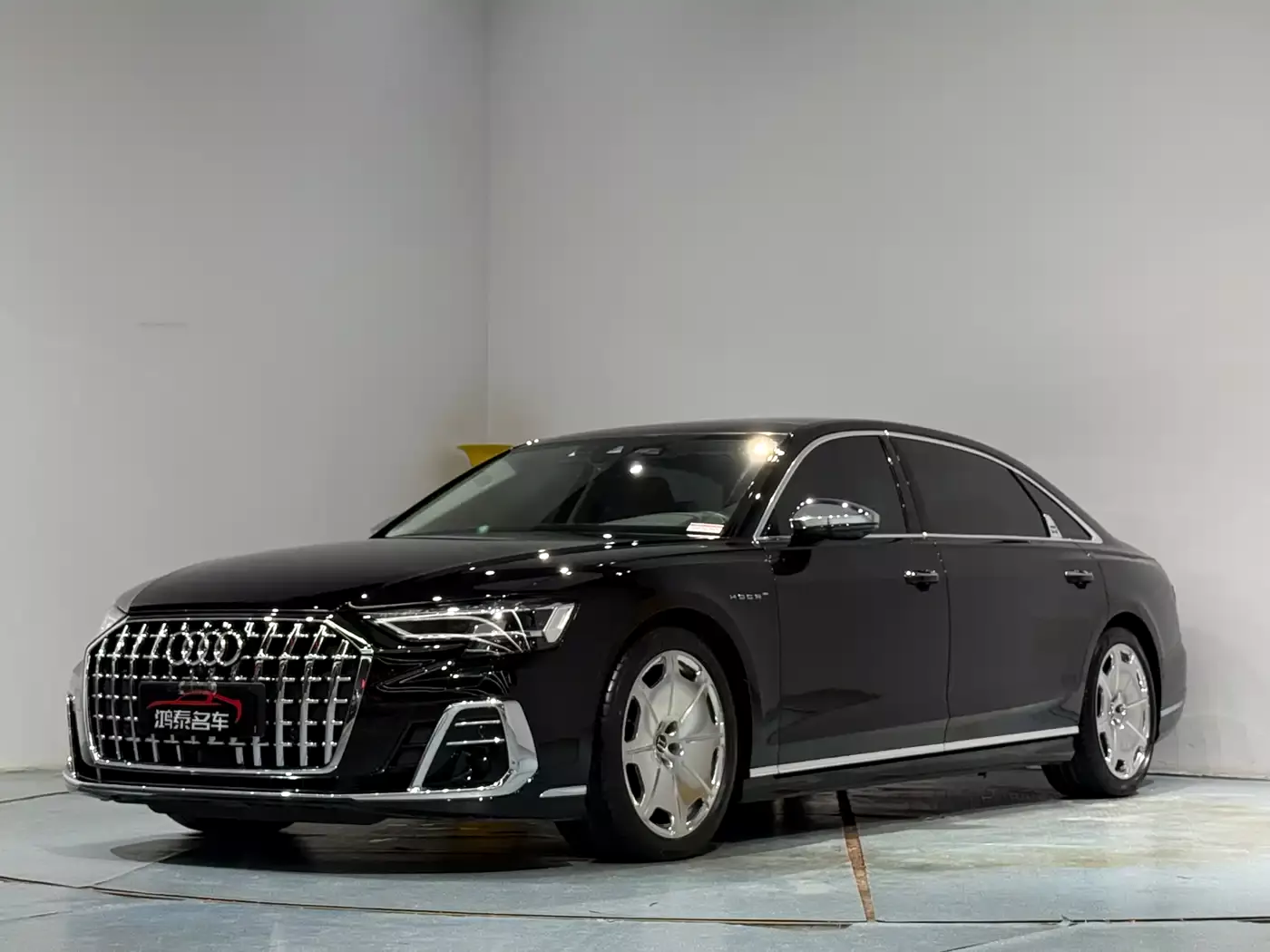 Audi A8 2022 A8L Horch Founder Edition Classic фото 2