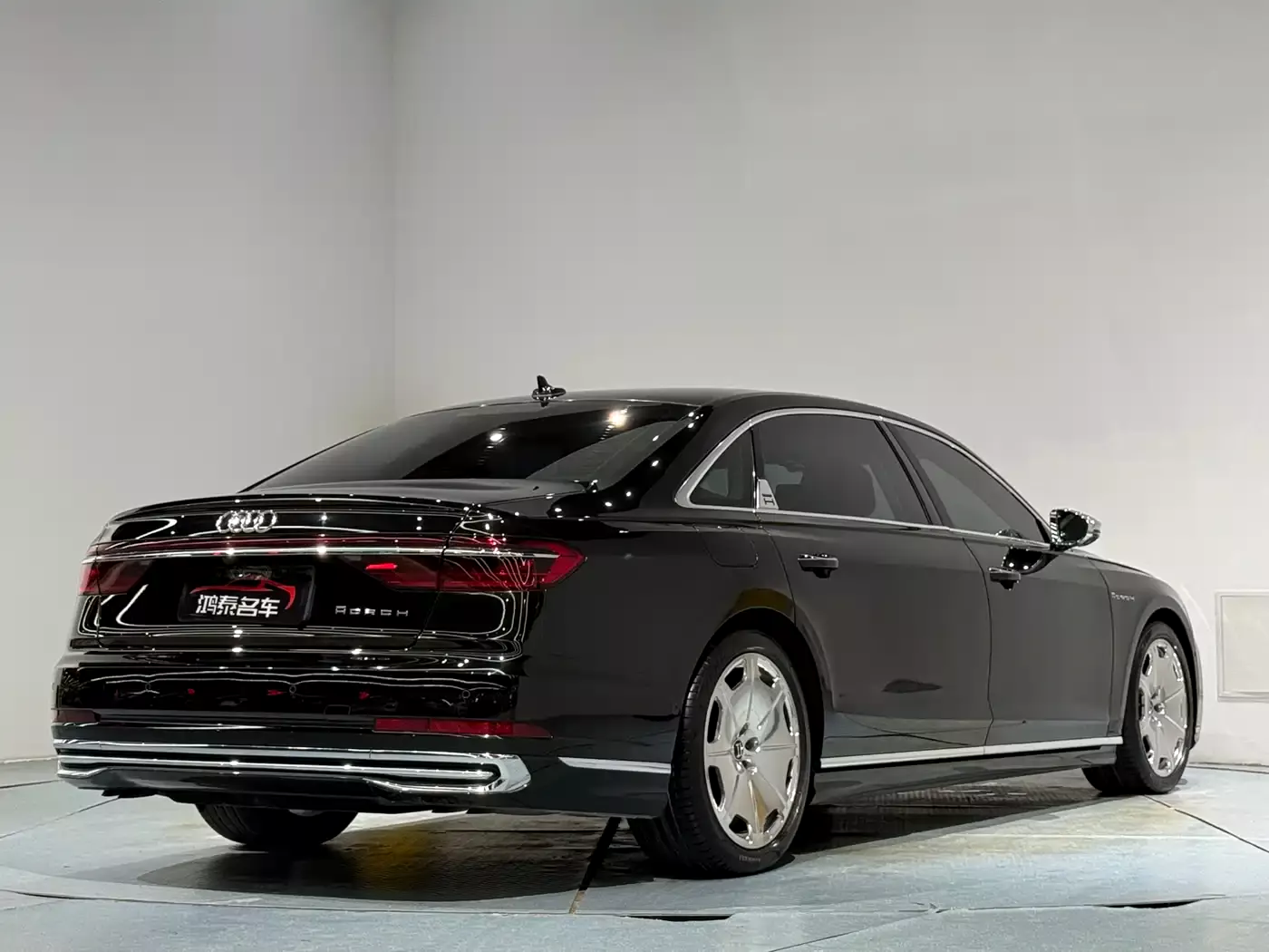 Audi A8 2022 A8L Horch Founder Edition Classic фото 19