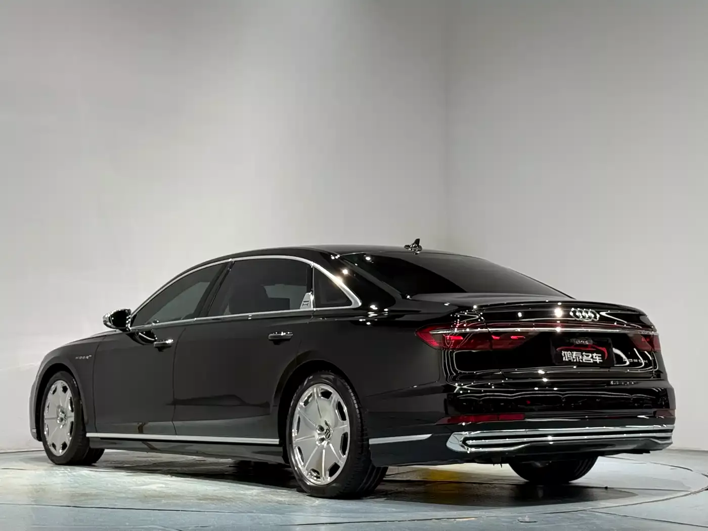 Audi A8 2022 A8L Horch Founder Edition Classic фото 21