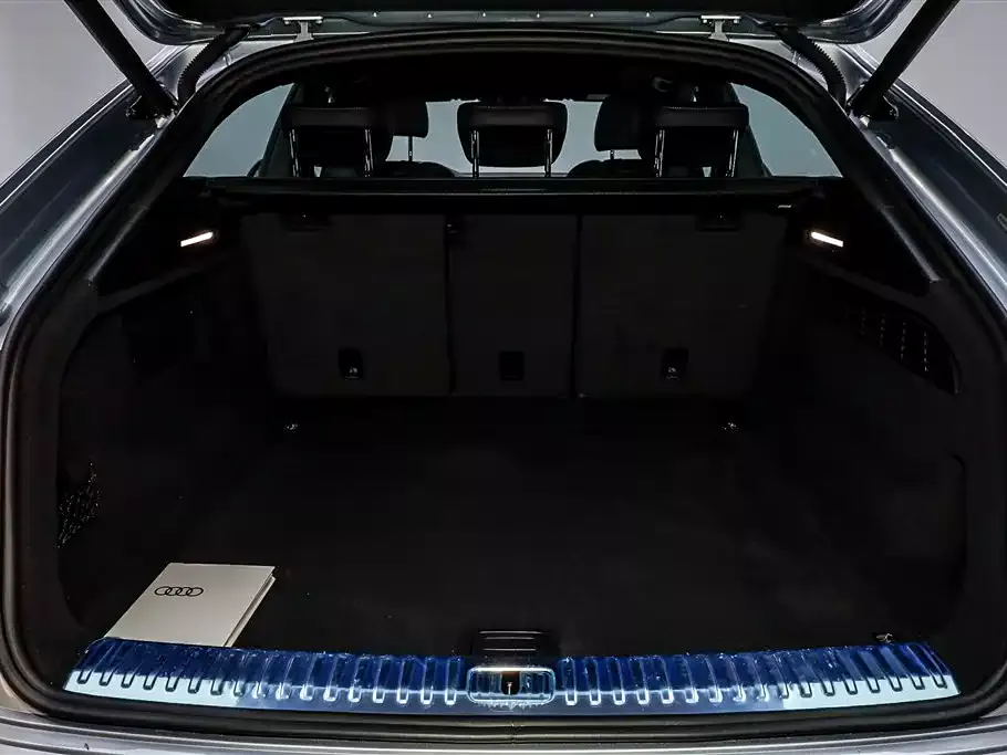 Audi Q8 2019 Model 55 TFSI Premium Dynamic фото 6