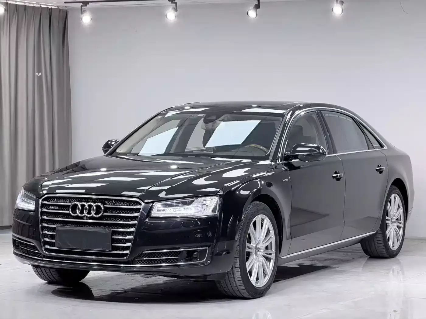 Audi A8 2014 A8L 6.3 FSI W12 quattro Flagship фото 2