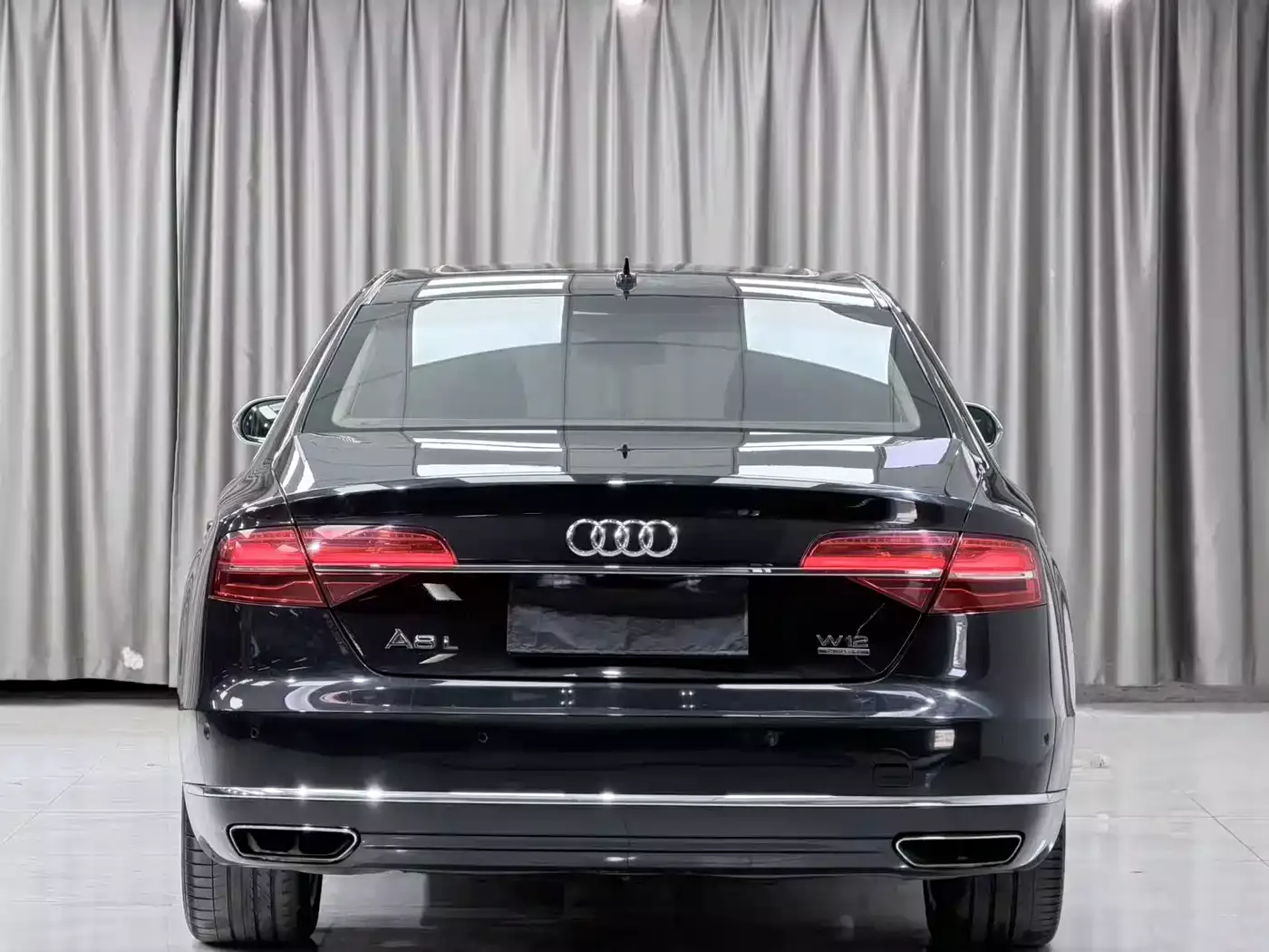 Audi A8 2014 A8L 6.3 FSI W12 quattro Flagship фото 12