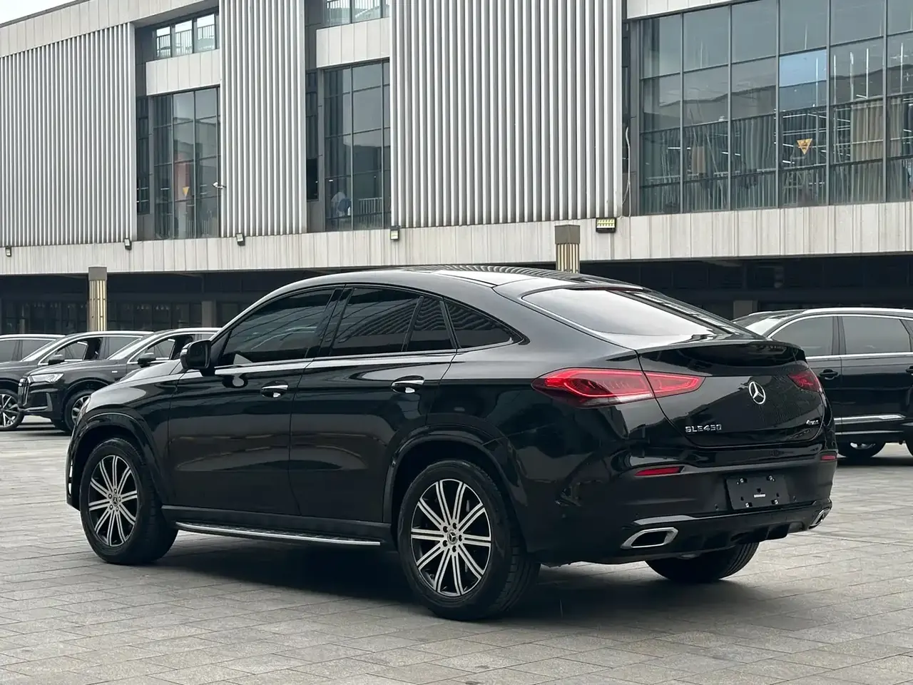 Mercedes-Benz GLE Coupe 2020 GLE 350 4MATIC Coupe SUV Luxury фото 4