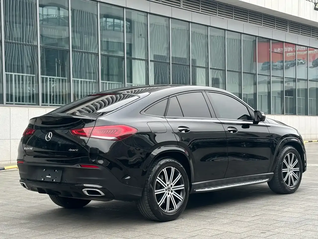 Mercedes-Benz GLE Coupe 2020 GLE 350 4MATIC Coupe SUV Luxury фото 5