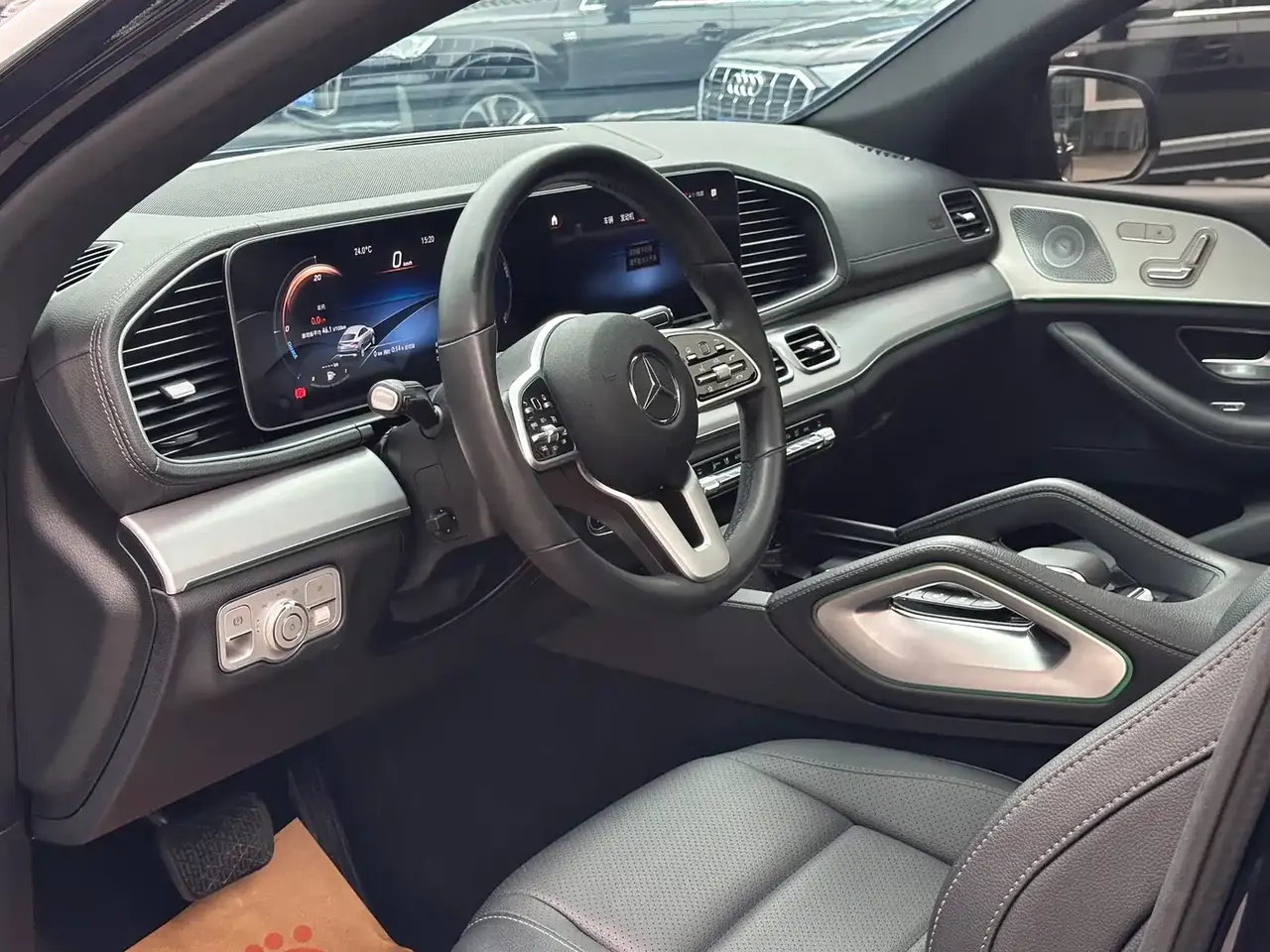 Mercedes-Benz GLE Coupe 2020 GLE 350 4MATIC Coupe SUV Luxury фото 8