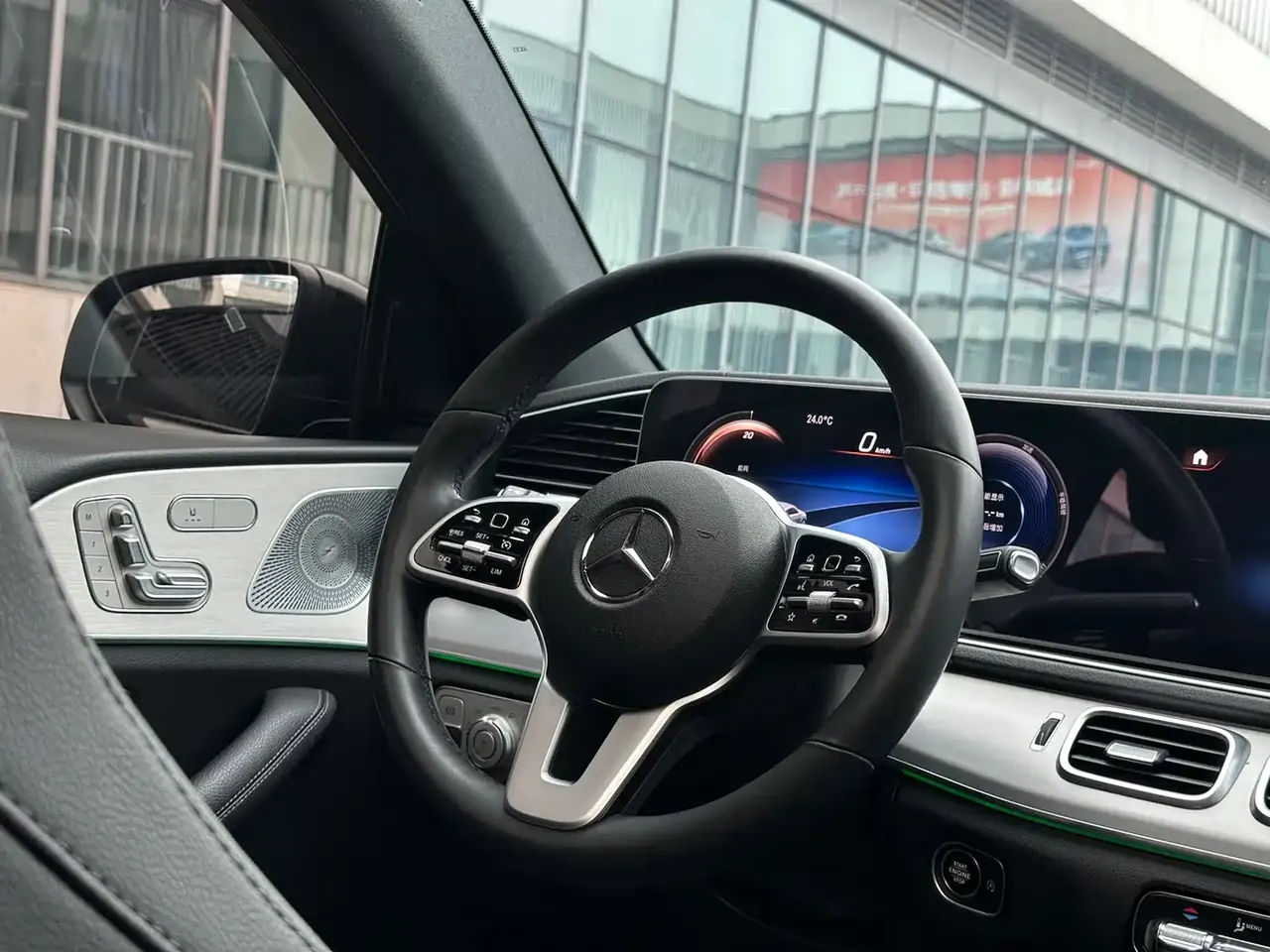 Mercedes-Benz GLE Coupe 2020 GLE 350 4MATIC Coupe SUV Luxury фото 15