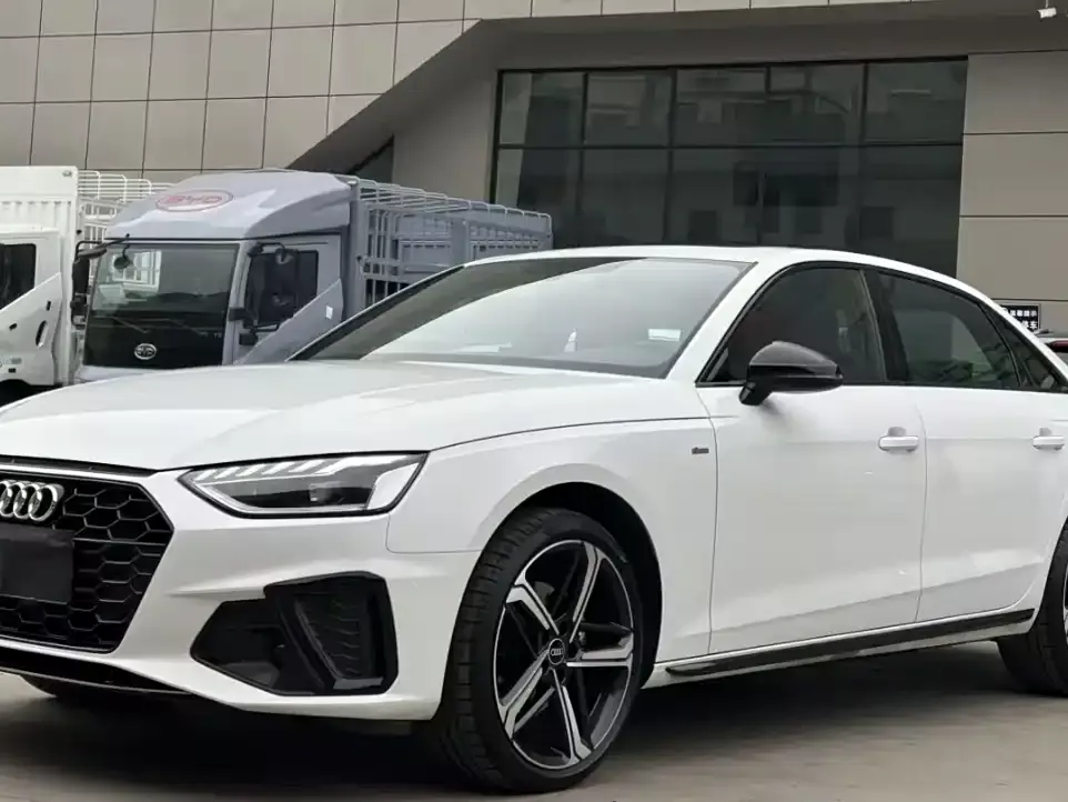 Audi A4L 2024 40 TFSI Luxury Dynamic