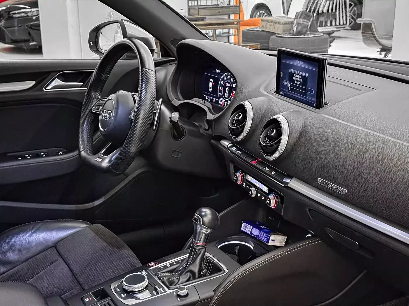 Audi S3 2017 Facelift S3 2.0T Limousine фото 10