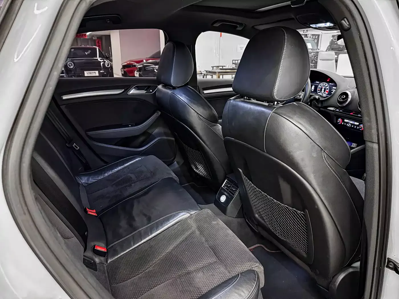 Audi S3 2017 Facelift S3 2.0T Limousine фото 12