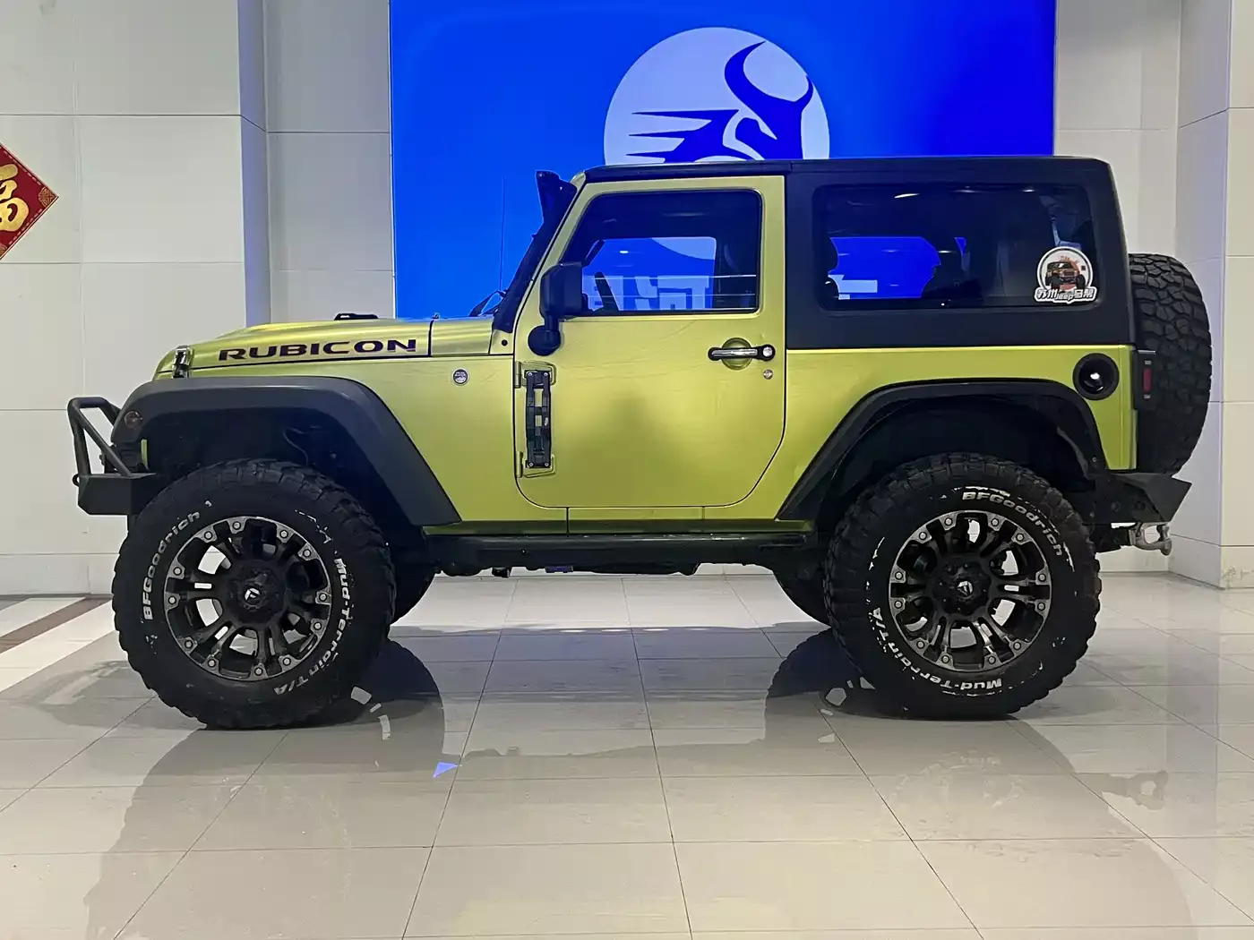 Jeep Wrangler 2015 3.6L Rubicon 2-Door фото 4