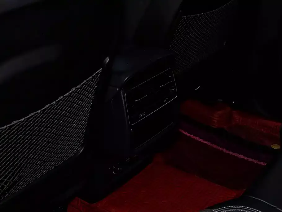 Audi Q8 2019 Model 55 TFSI Premium Dynamic фото 17
