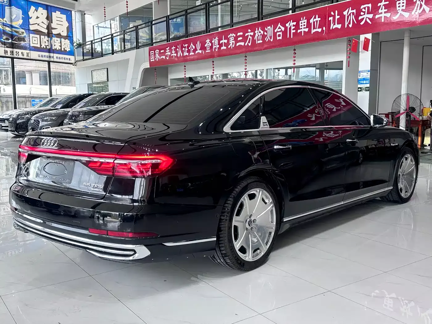 Audi A8 2019 Plus A8L 55 TFSI quattro Prestige фото 7