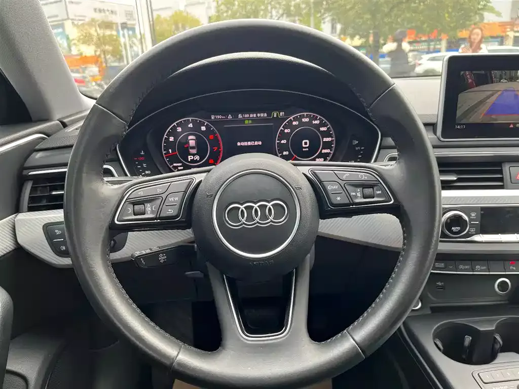 Audi A4L 2018 30th Anniversary 40 TFSI Fashion фото 12