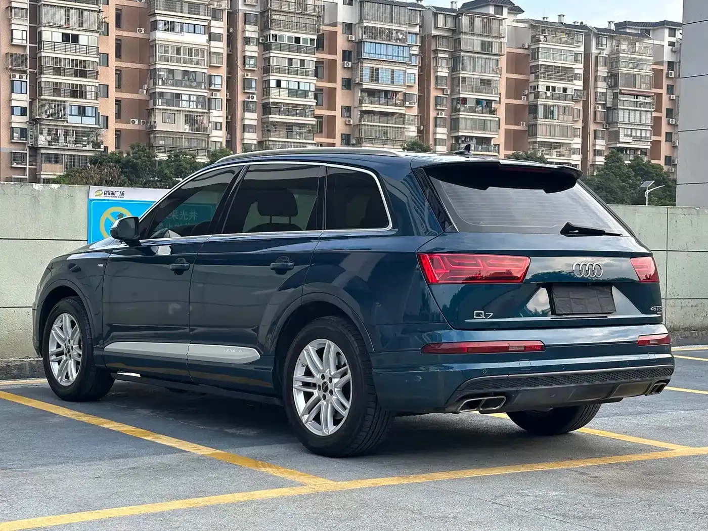 Audi Q7 2018 40 TFSI Comfort фото 7