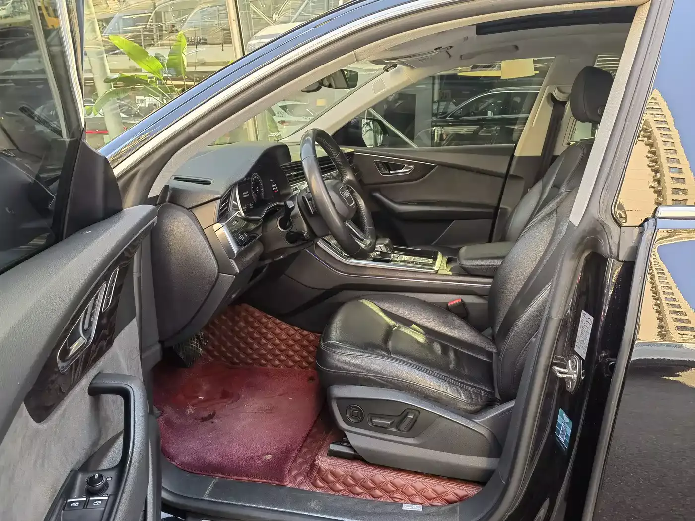 Audi Q8 2019 45 TFSI Premium Dynamic фото 4