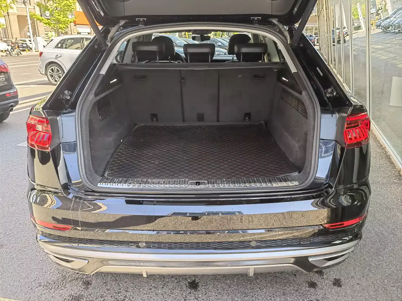 Audi Q8 2019 45 TFSI Premium Dynamic фото 8