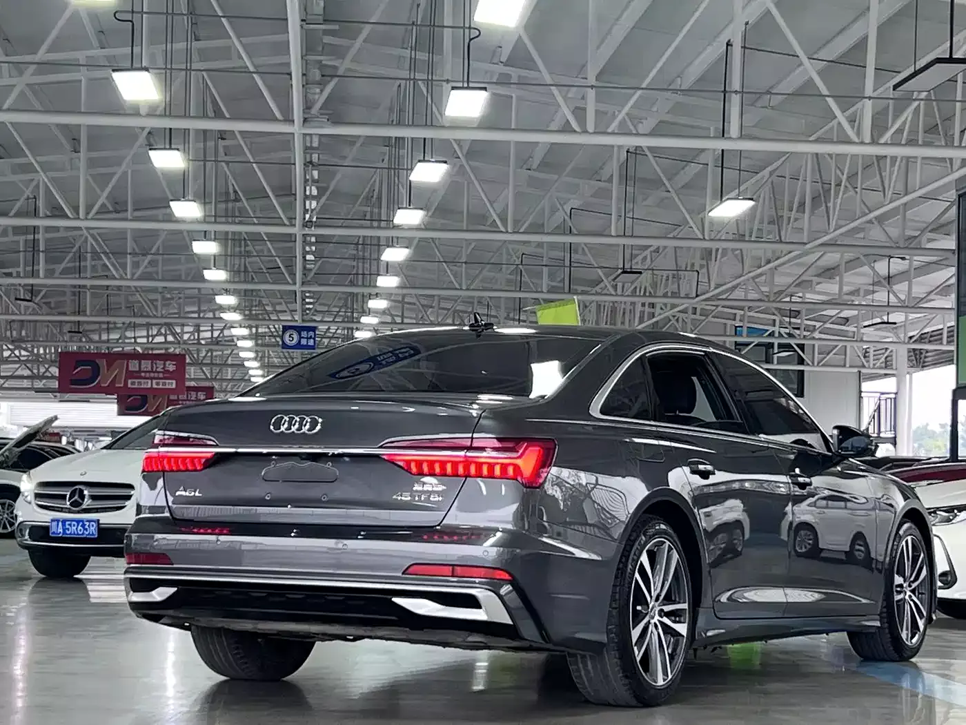 Audi A6L 2019 45 TFSI Premium Dynamic фото 9