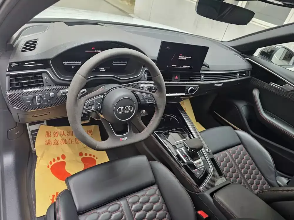 Audi RS 4 2024 RS4 Avant Ignition Edition фото 5
