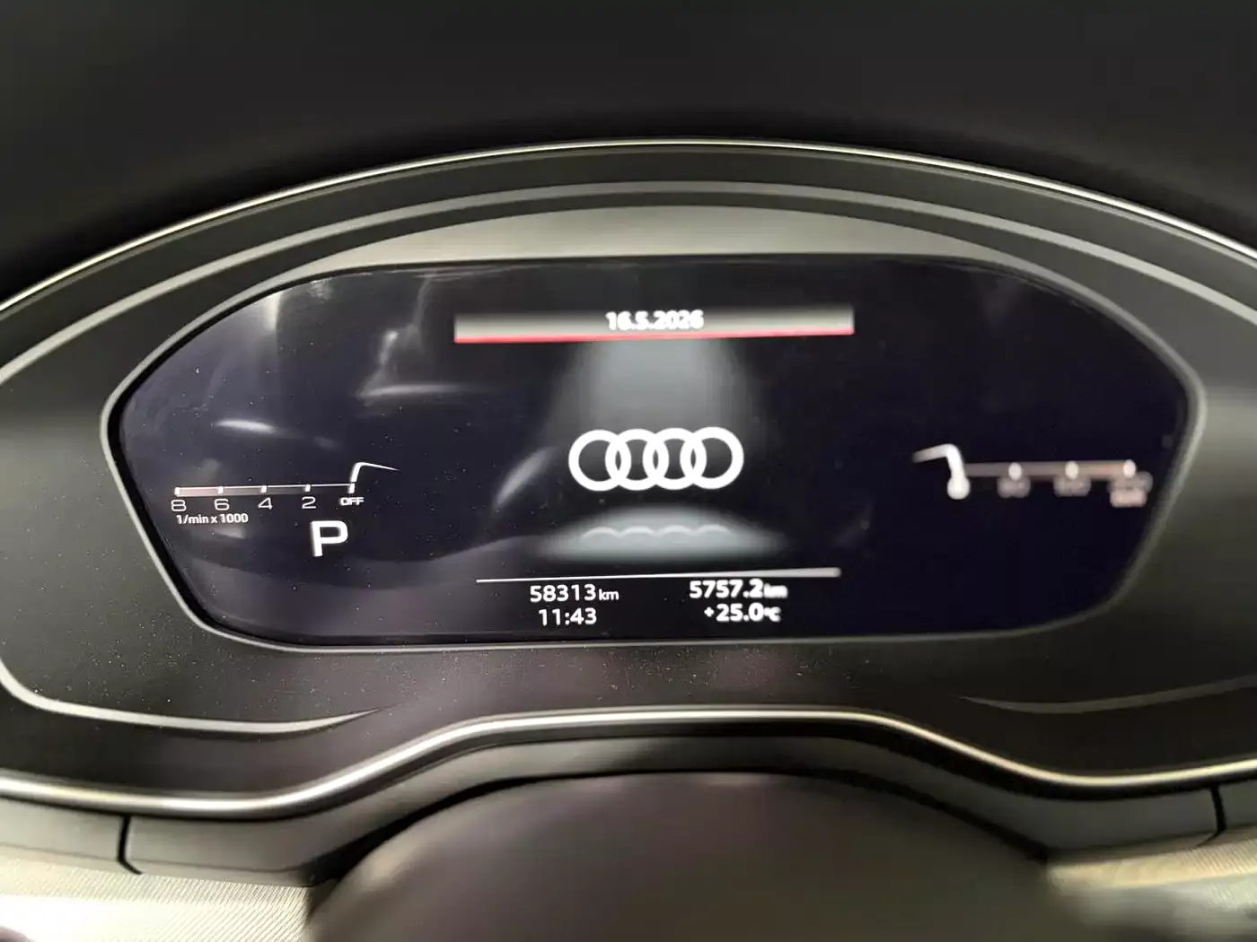 Audi A5 (Import) 2024 Cabriolet 40 TFSI Fashion Dynamic фото 8