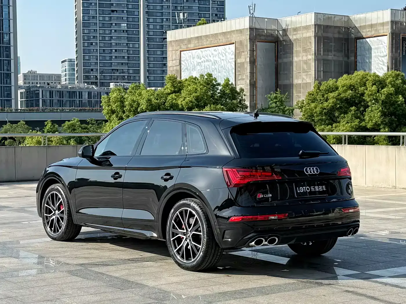 Audi SQ5 2021 3.0 TFSI quattro фото 4