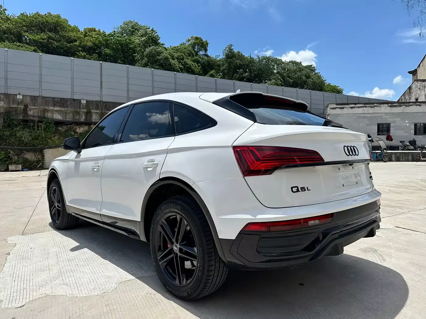 Audi Q5L Sportback 2024 40 TFSI Fashion Version фото 7