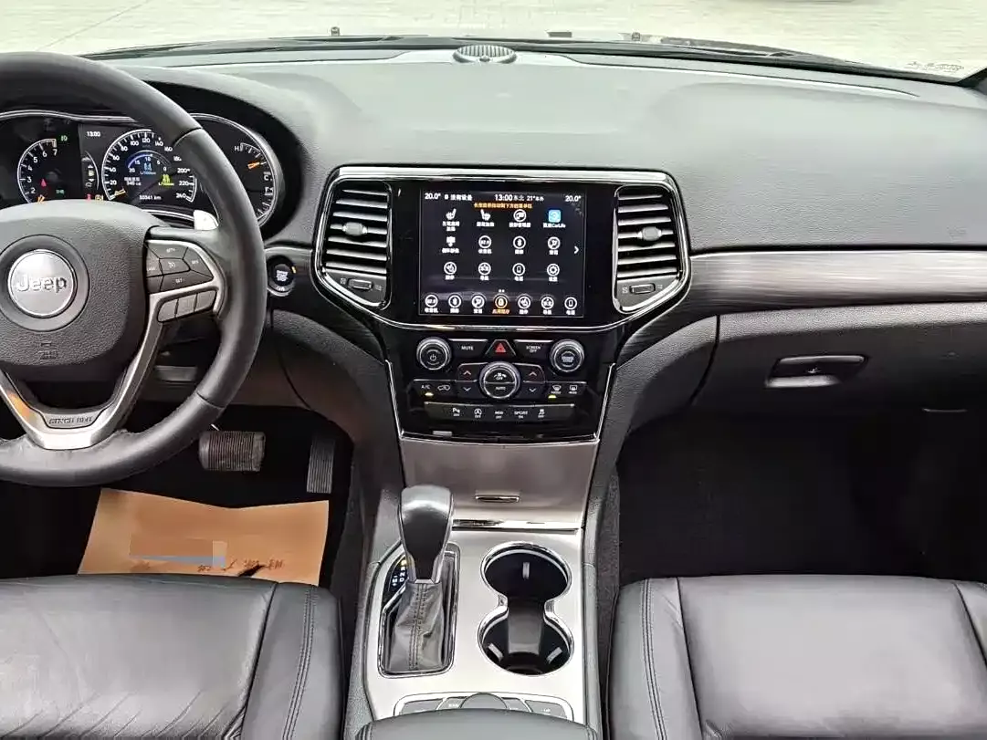 Jeep Grand Cherokee (Import) 2020 3.0L Elite Navigation Edition фото 5