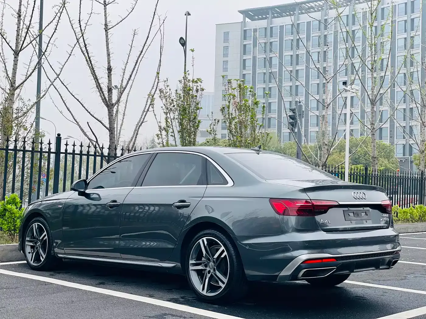 Audi A4L 2020 40 TFSI Luxury Dynamic фото 7